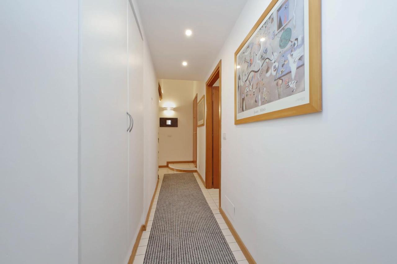 Opera Inn Suites - Rooms And Apartments 로마 외부 사진